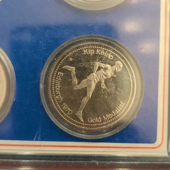 Edmonton Commonwealth Games  Commemorative Medallions (3) - Picture 8 of 8